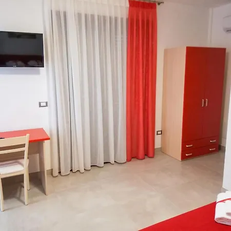 Charming In Villaggio Resta, 36 Sqm With Sea View Appartamento *